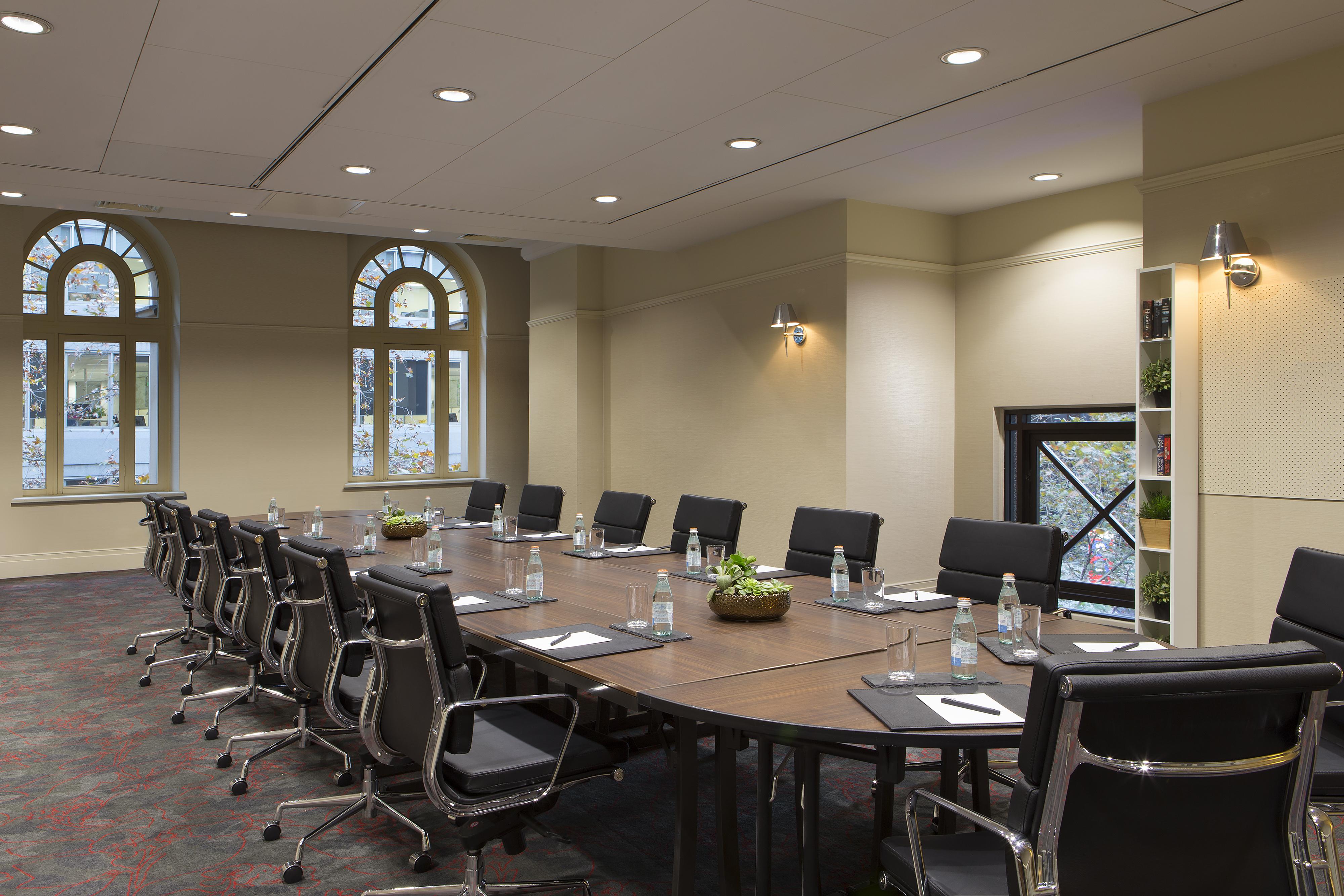 โรงแรมแมริออท ซิดนีย์ ฮาร์เบอร์ แอท เซอร์คิวลาร์ คีย์ ภายนอก รูปภาพ The Boardroom